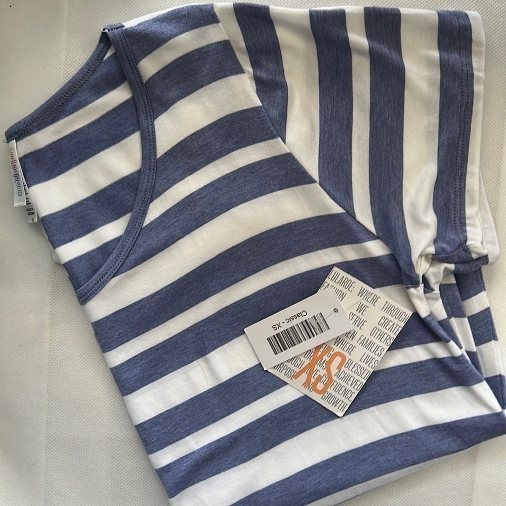 New! Short Sleeve Relaxed Fit Classic T Blue & White Stripes size XS